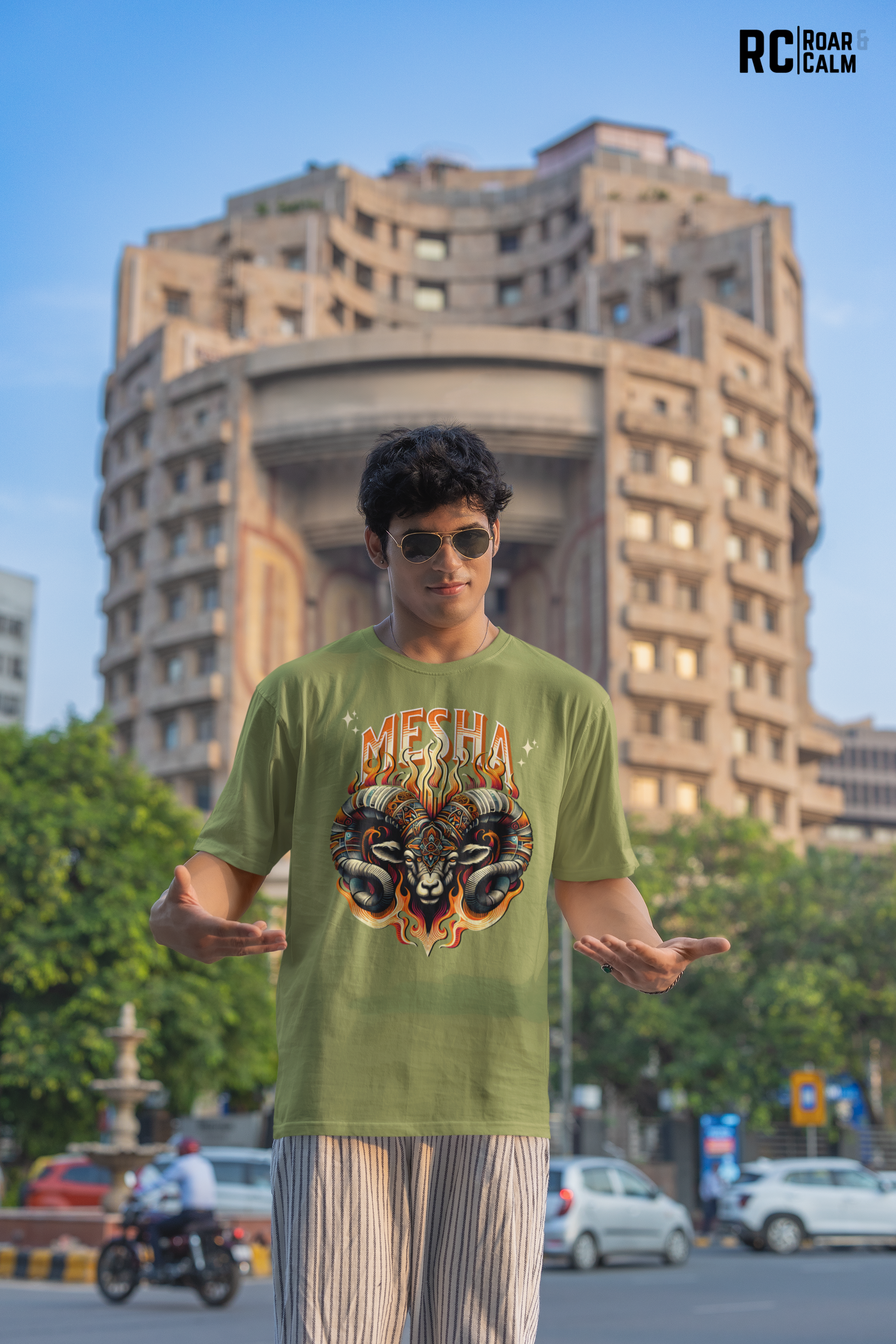 Mesha Zodiac Oversized T-Shirt (UNISEX) – Roar & Calm Collection